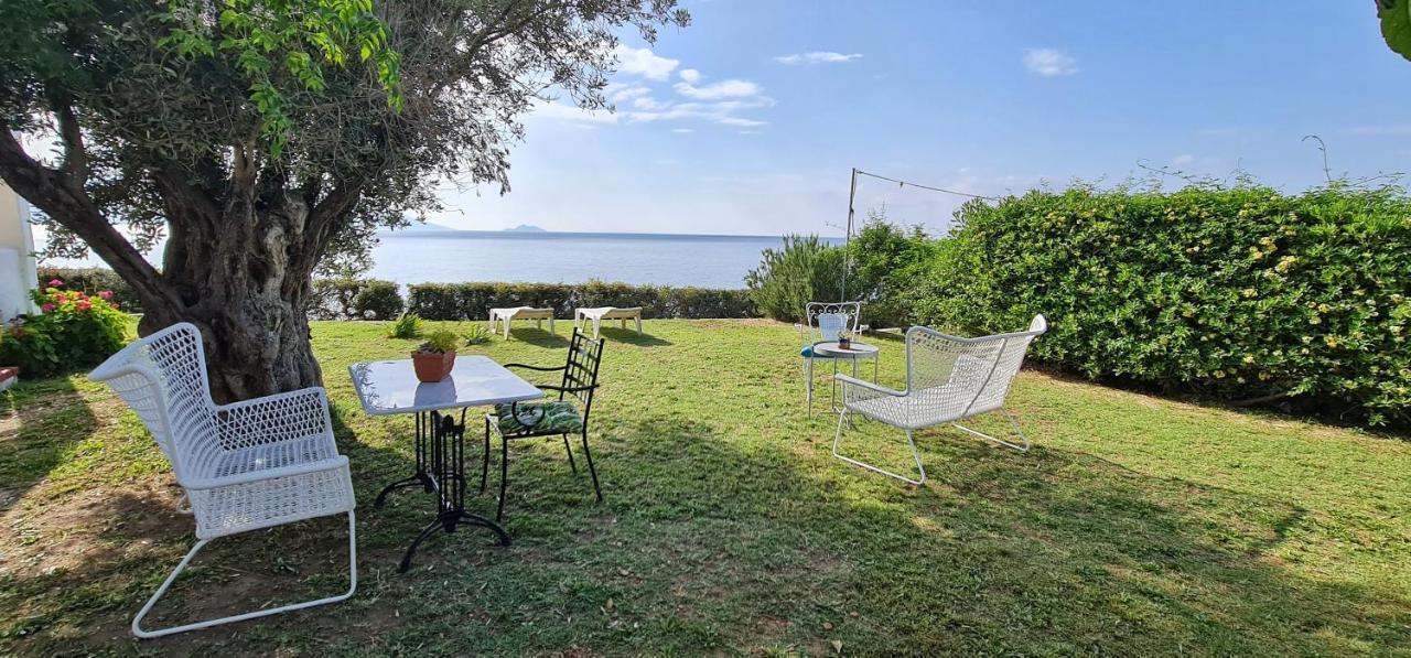 Loukoulos' Maisonette Marathókampos エクステリア 写真